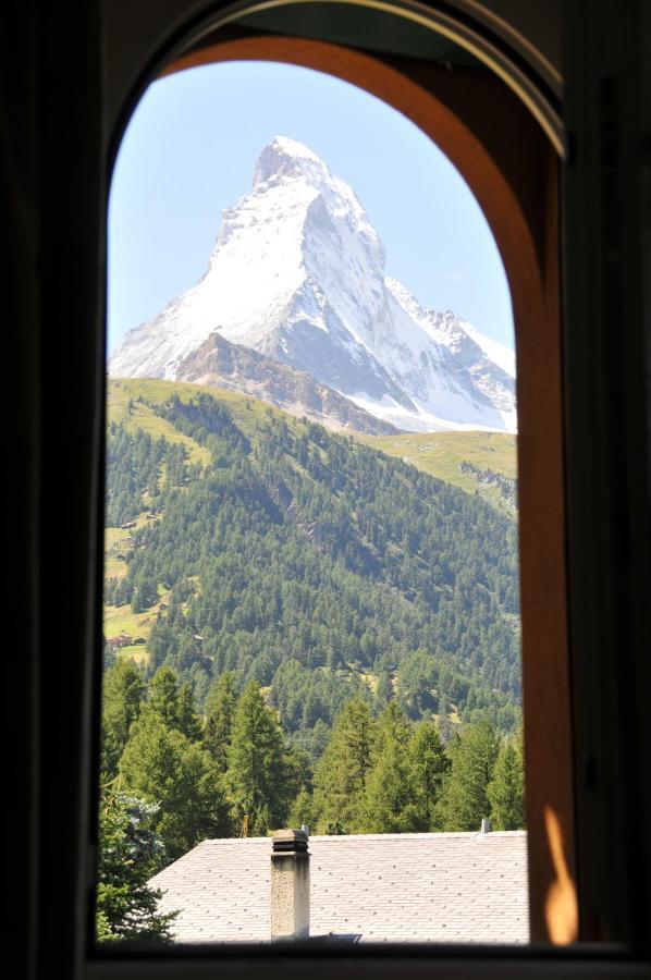 Haus Vira Leilighet Zermatt Eksteriør bilde