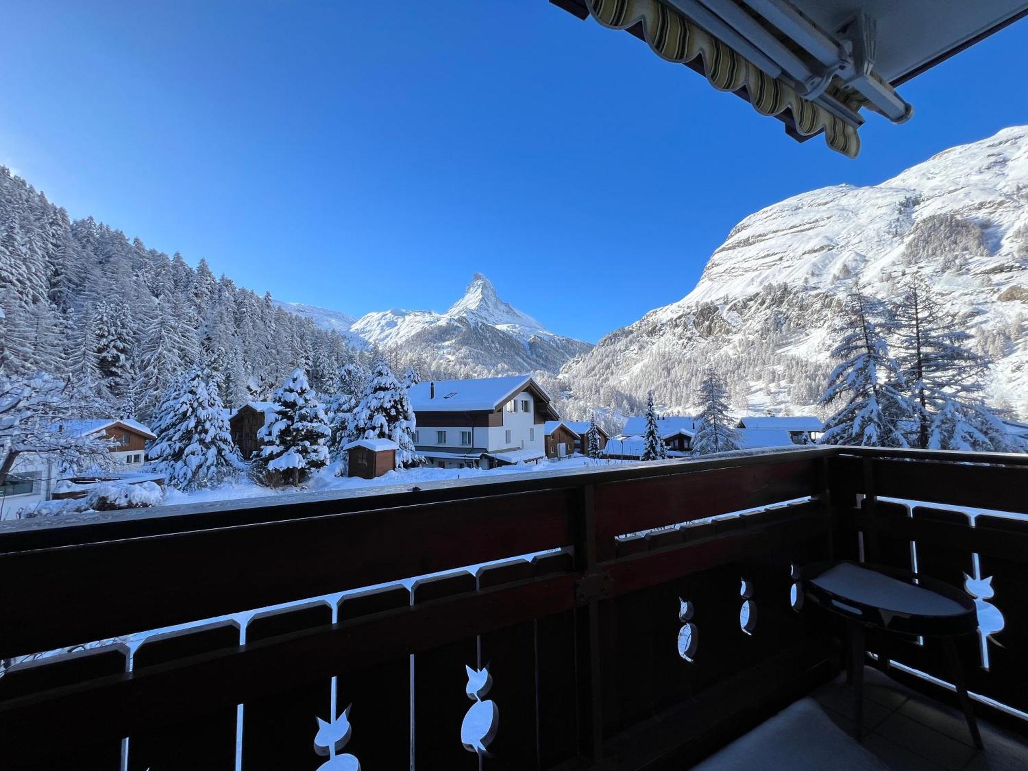 Haus Vira Leilighet Zermatt Eksteriør bilde