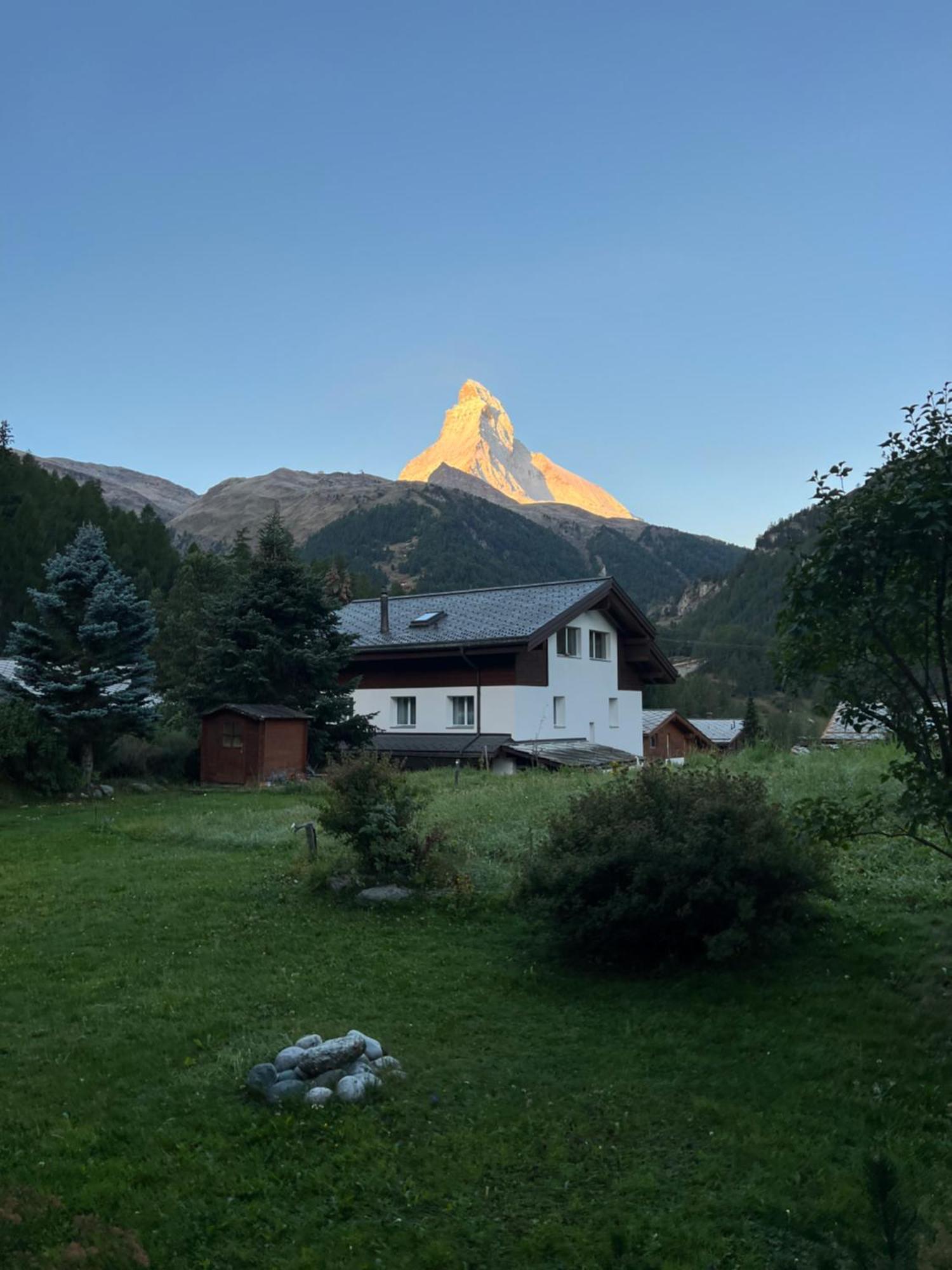Haus Vira Leilighet Zermatt Eksteriør bilde